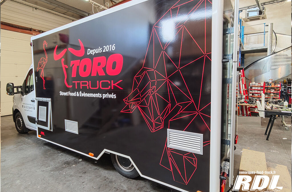 Toro truck